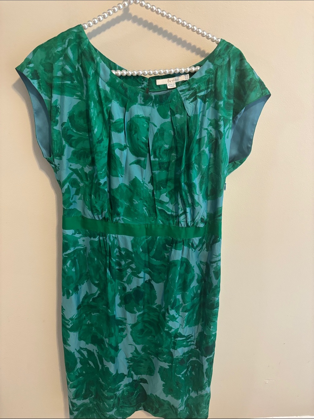 Boden Vanessa Silk Blend Sheath Dress 10L Green Blue Floral Pleated Cap Sleeve